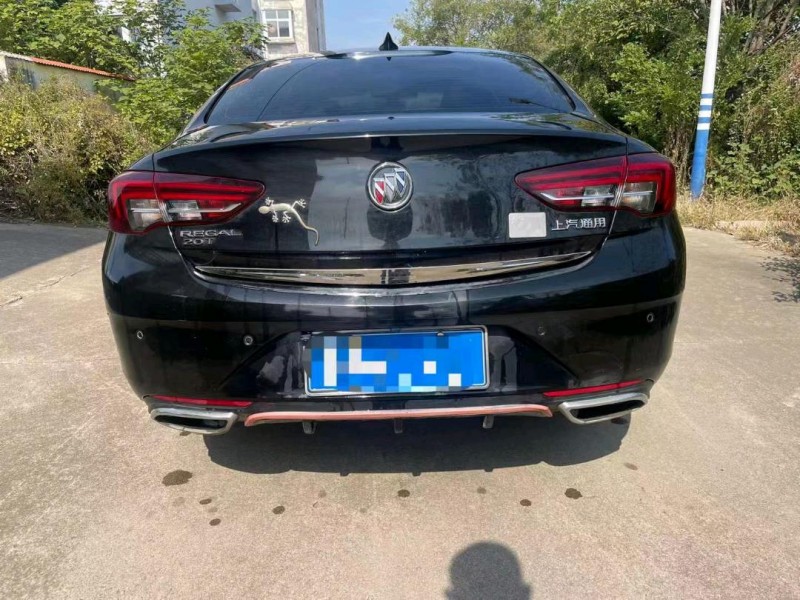 枣庄18年别克君威6