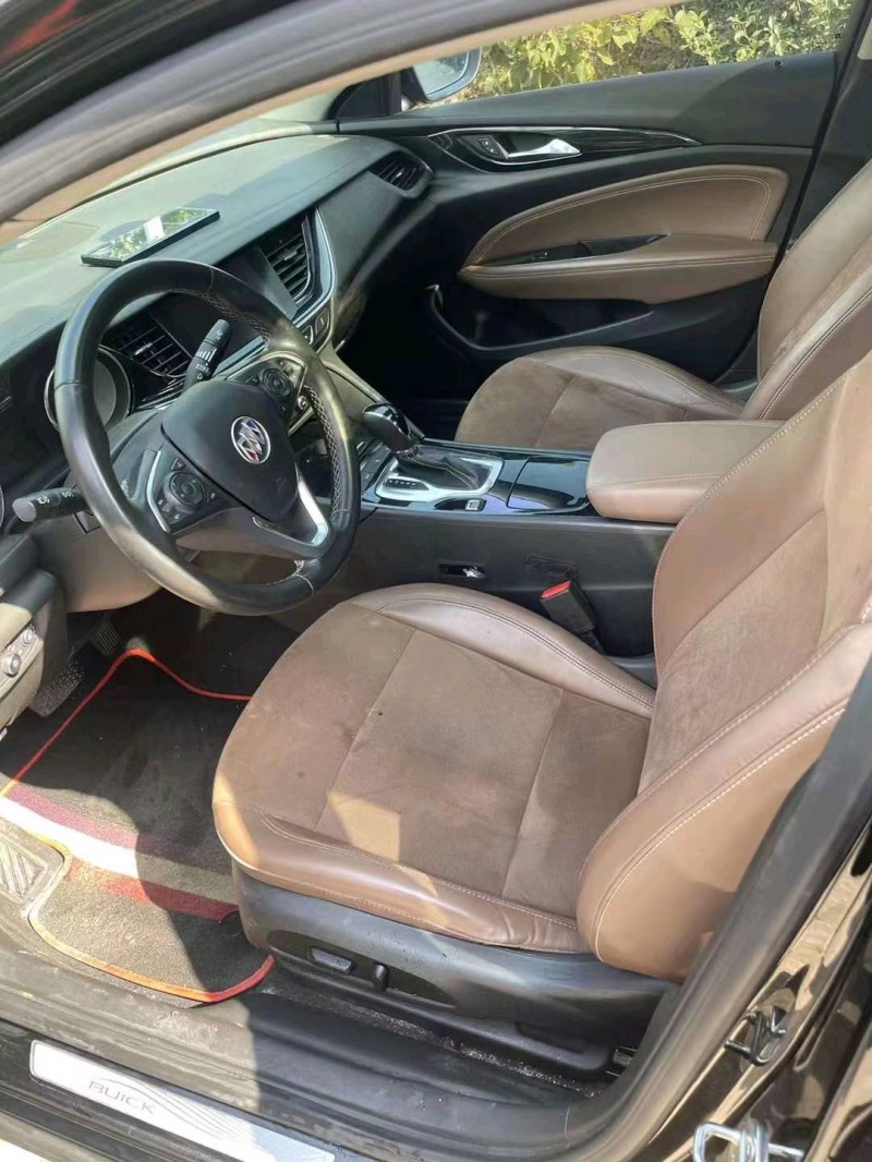 枣庄18年别克君威7