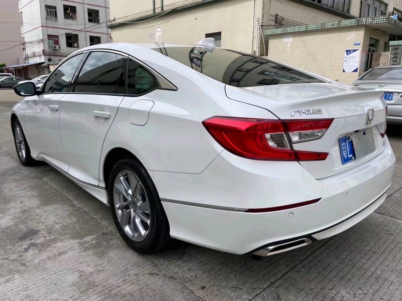 中山21年本田雅阁6
