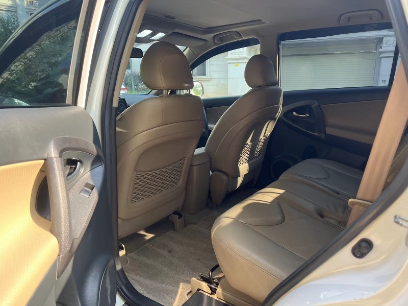 河源13年豐田RAV44