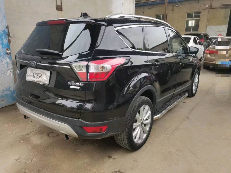 保定17年福特翼虎6