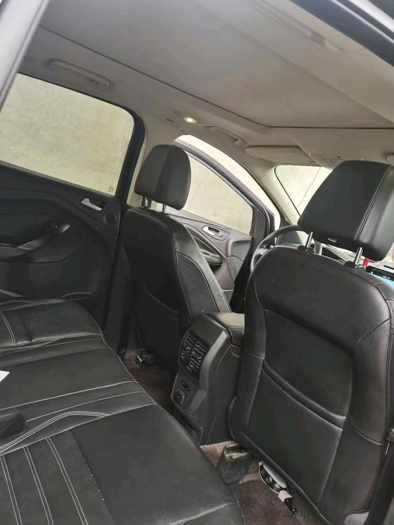 保定17年福特翼虎9