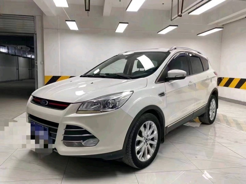 成都14年福特翼虎7