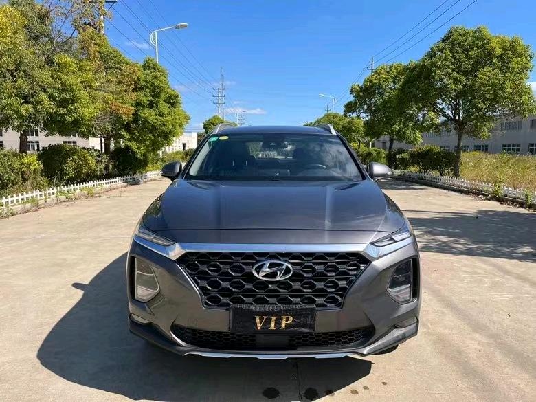 盐城19年现代新胜达1