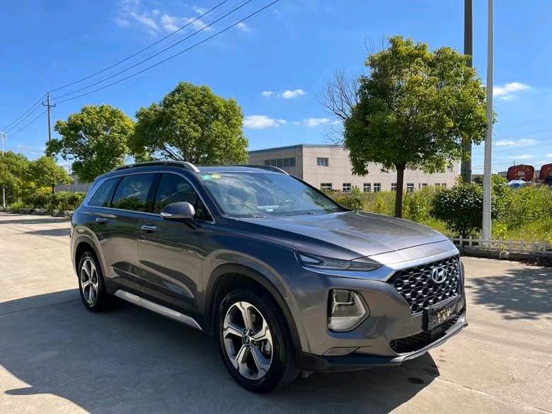 盐城19年现代新胜达2