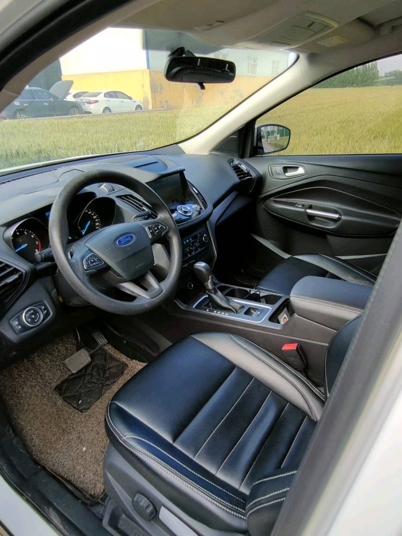 北京17年福特翼虎4