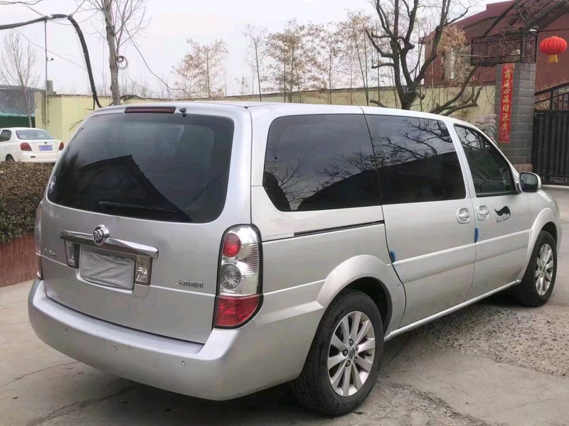 枣庄13年别克GL88