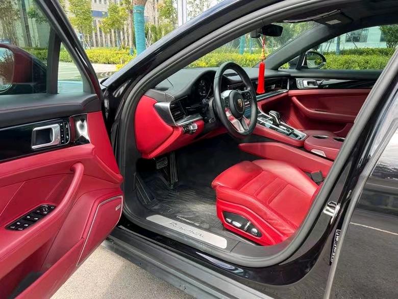 盐城19年保时捷帕拉梅拉4