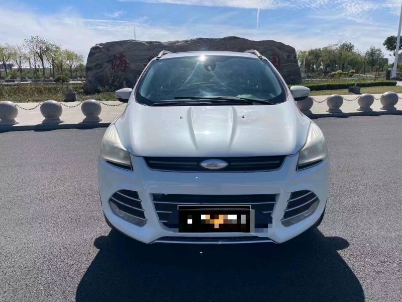 北京14年福特翼虎1