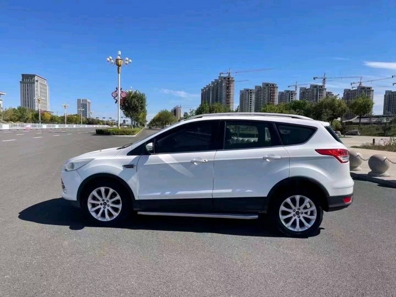 北京14年福特翼虎4