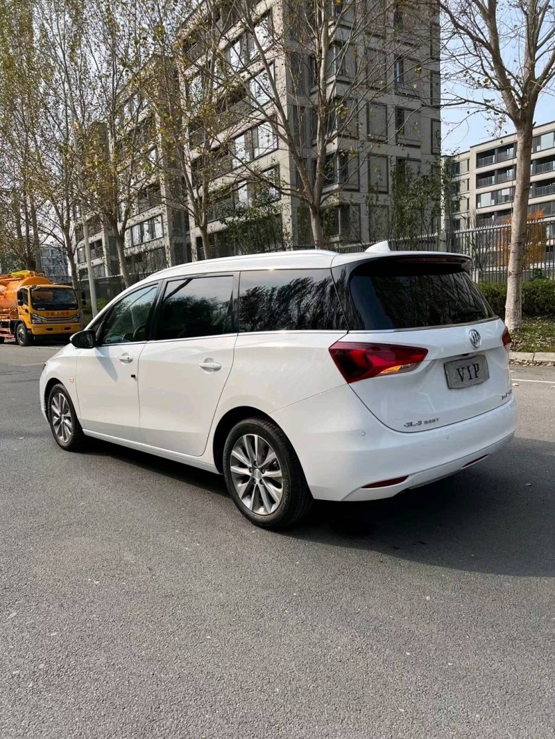 沈阳22年别克GL68