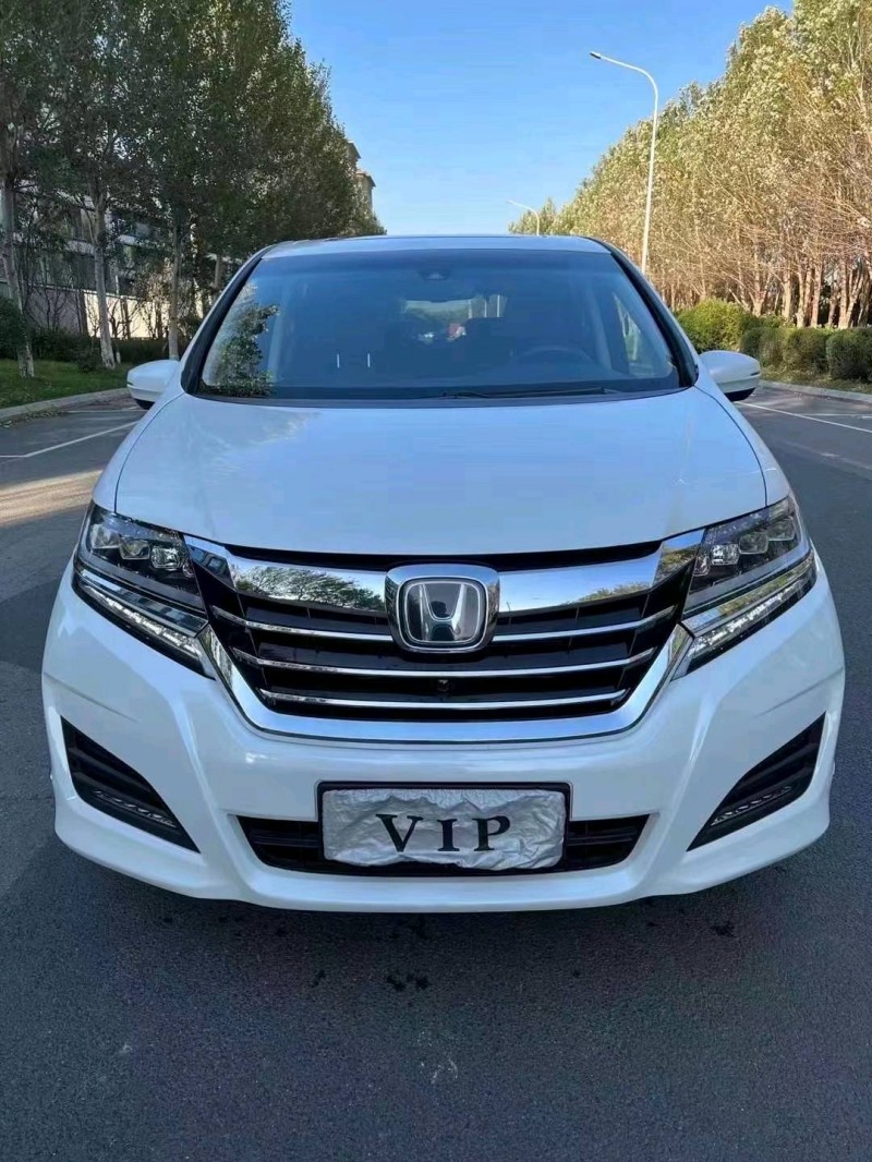 沈阳17年本田艾力绅1