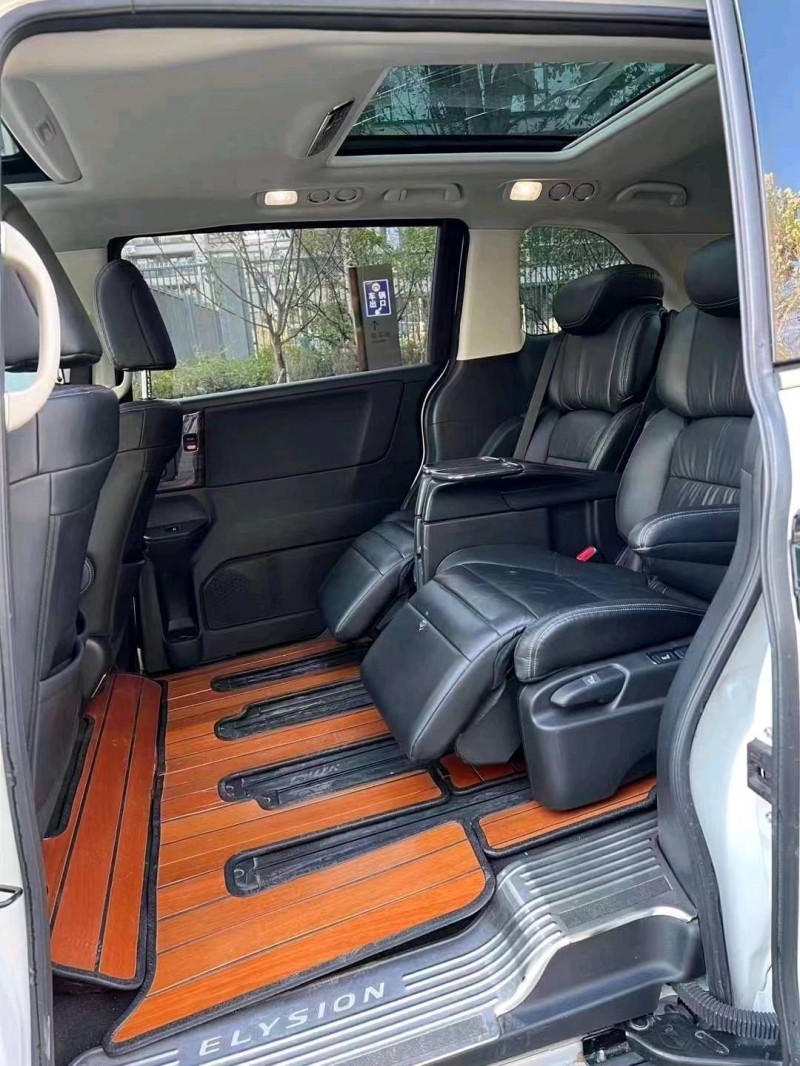 沈阳17年本田艾力绅4