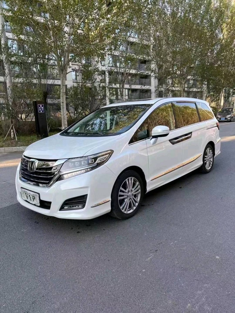 沈阳17年本田艾力绅3