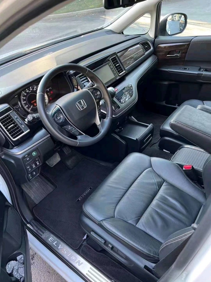 沈阳17年本田艾力绅6