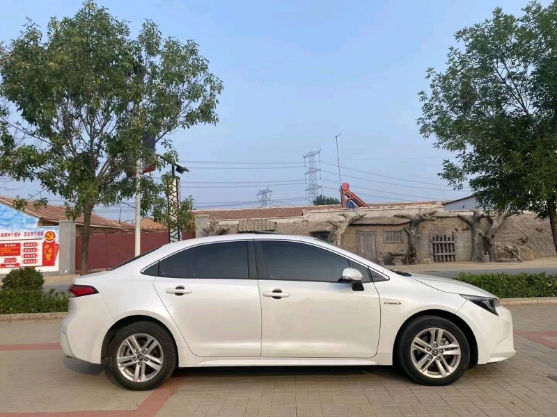 保定20年丰田雷凌3