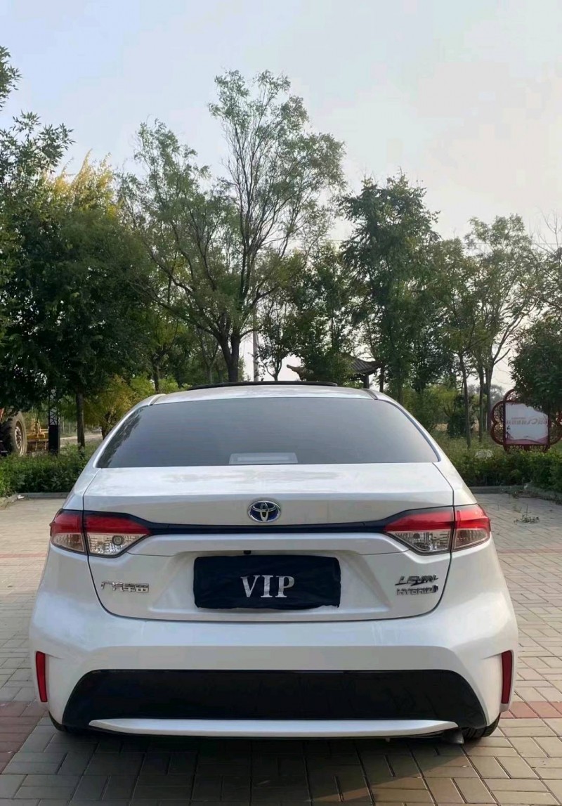 保定20年丰田雷凌5