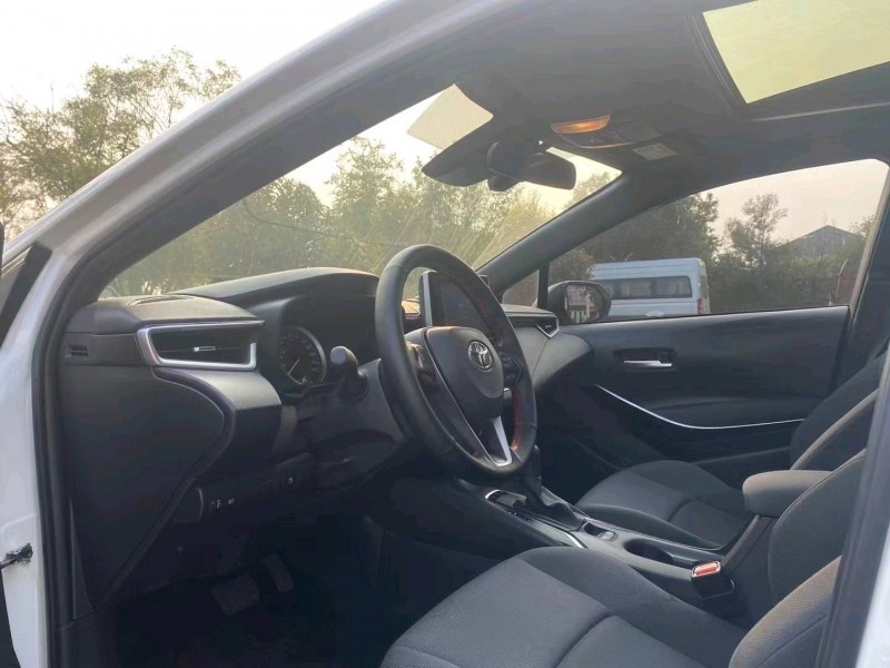 保定20年丰田雷凌7