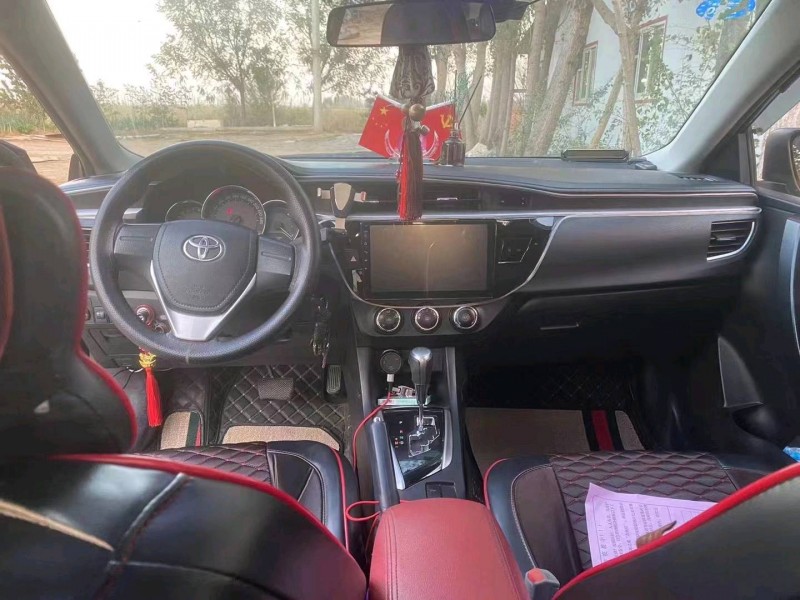 保定15年丰田雷凌2