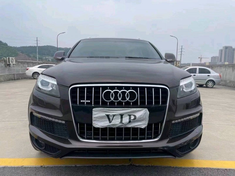 北京12年奥迪Q73