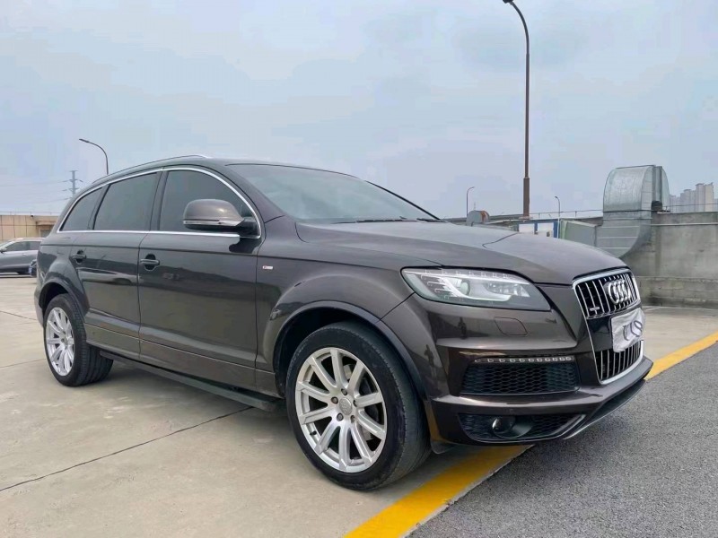 北京12年奥迪Q71