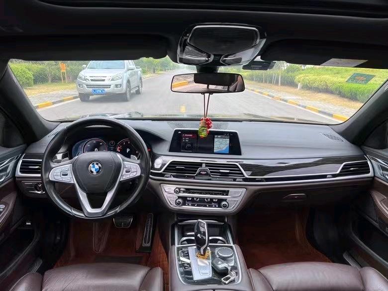 盐城18年宝马7系3