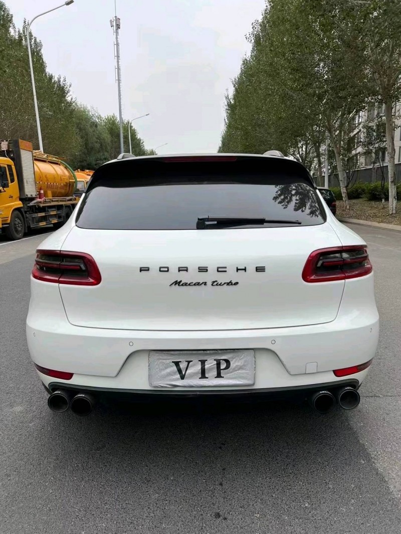 沈阳16年保时捷Macan9