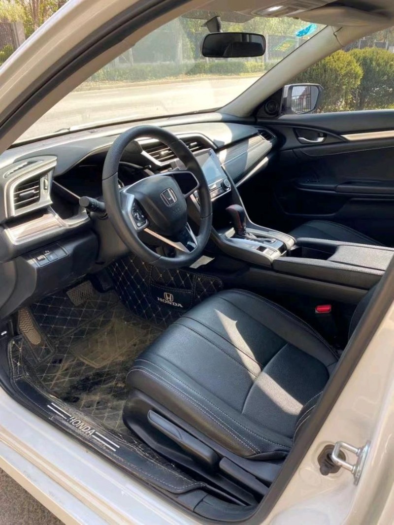 沈阳20年本田思域9