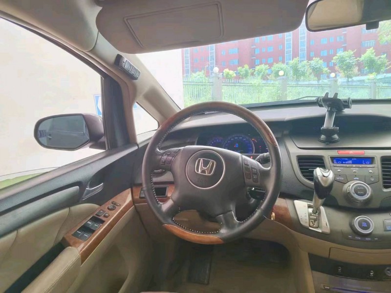 武汉09年本田奥德赛4