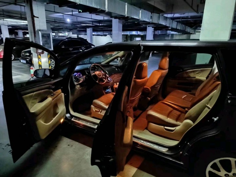 武汉09年本田奥德赛6