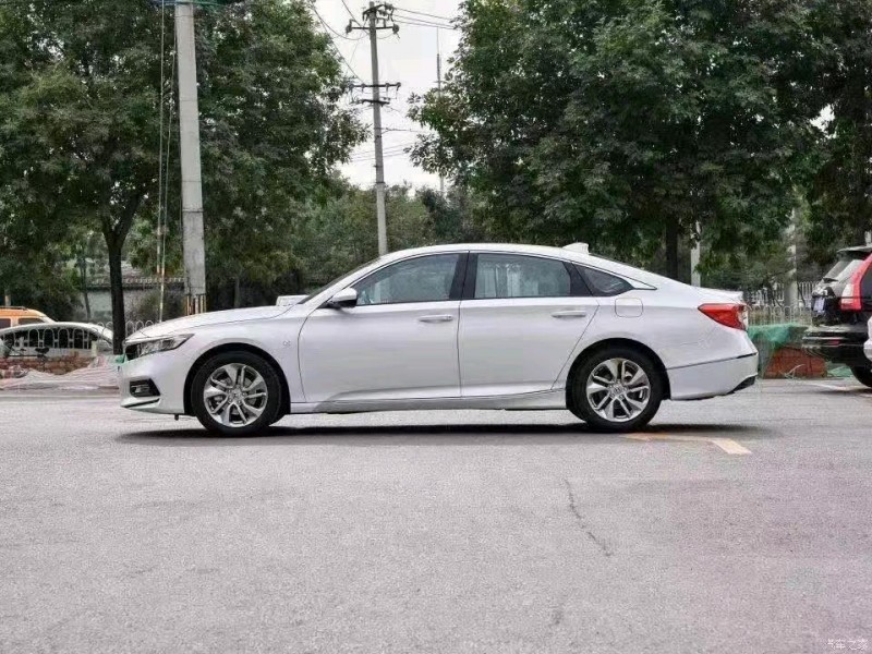 广州19年本田雅阁3