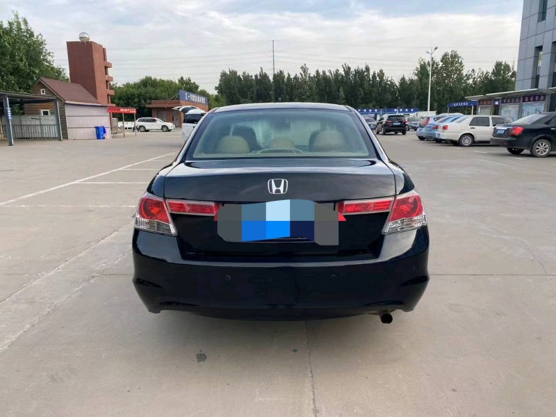 东营08年本田雅阁6