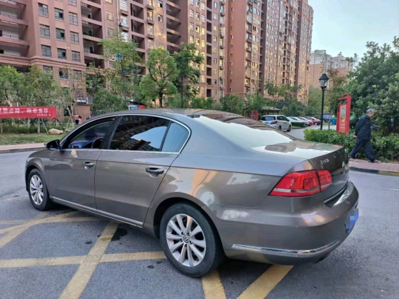 宜春16年大众迈腾4