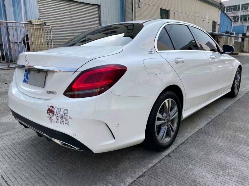 中山19年奔驰C5