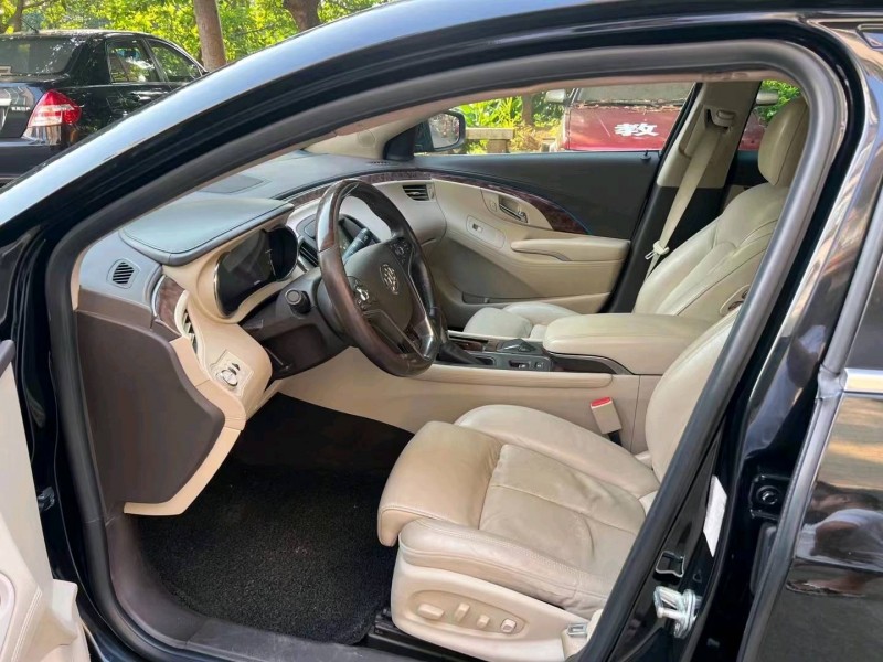 广州15年别克君越2