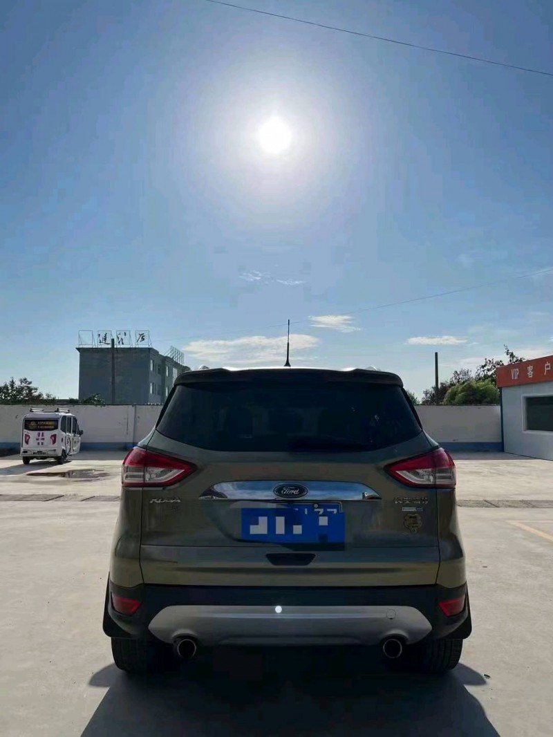 北京14年福特翼虎8