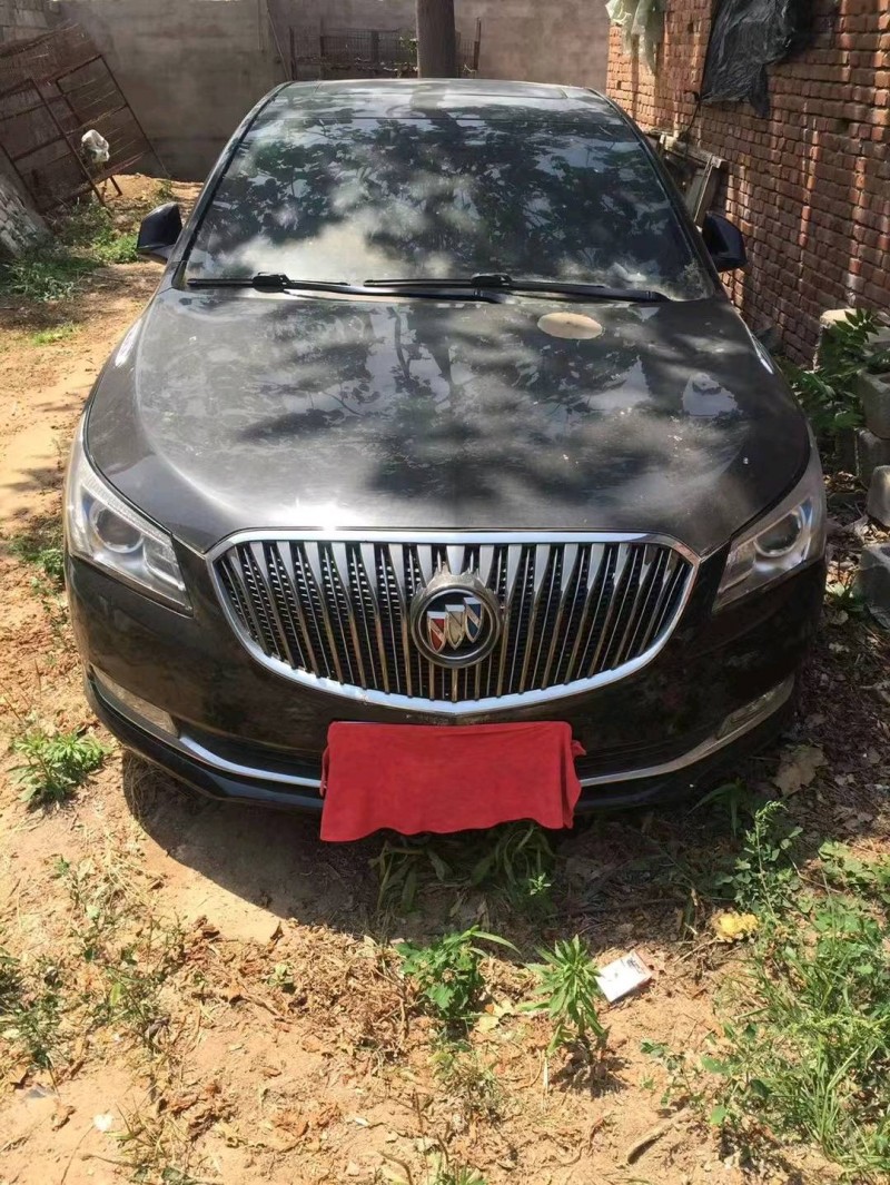 济南15年别克君越1