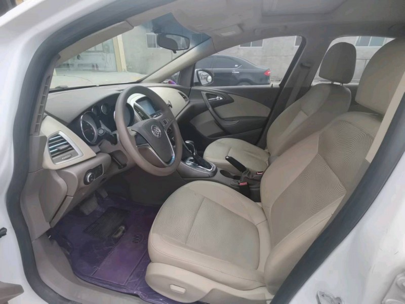 邢台15年别克英朗GT5