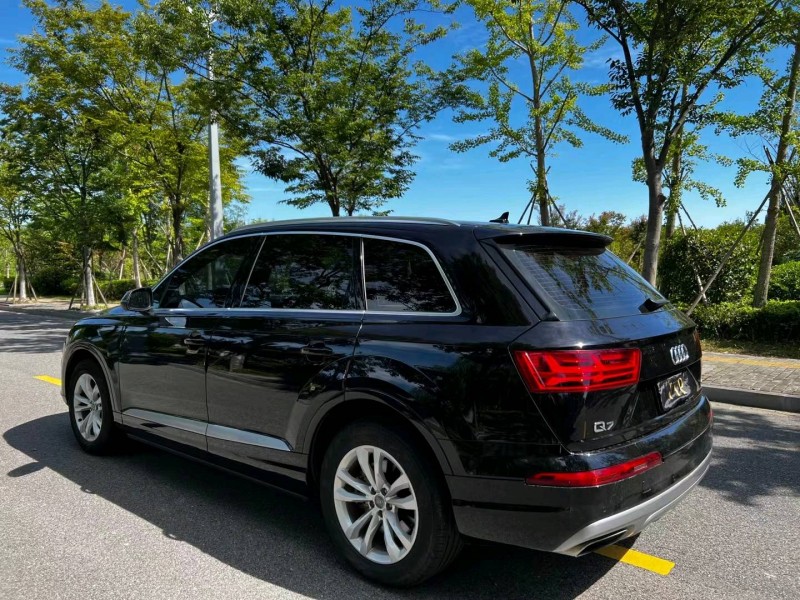 盐城18年奥迪Q75