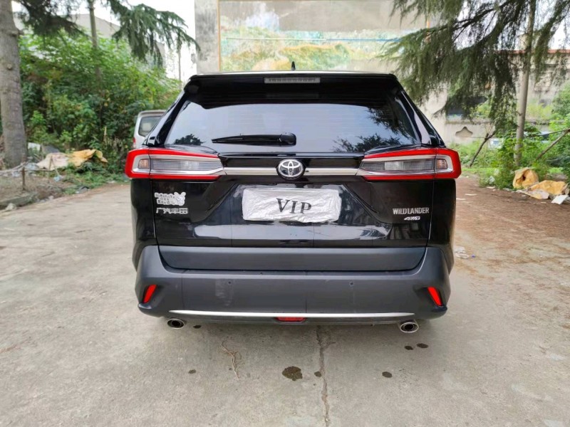 北京20年丰田威兰达8