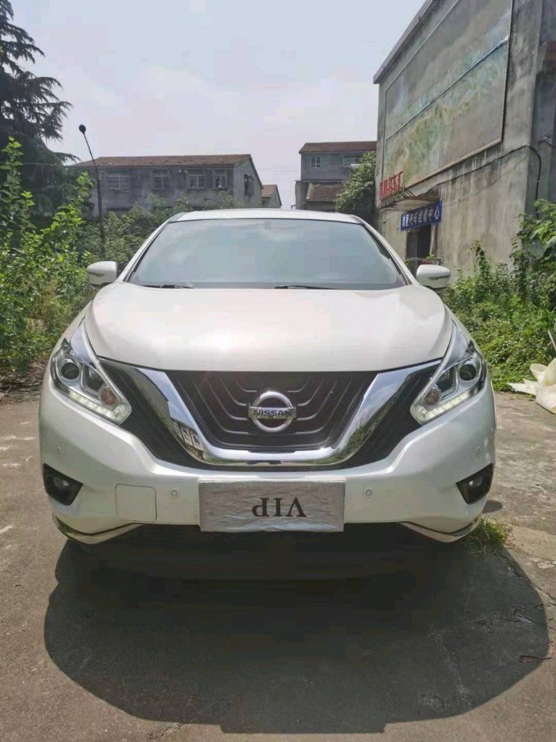 北京18年日产楼兰9