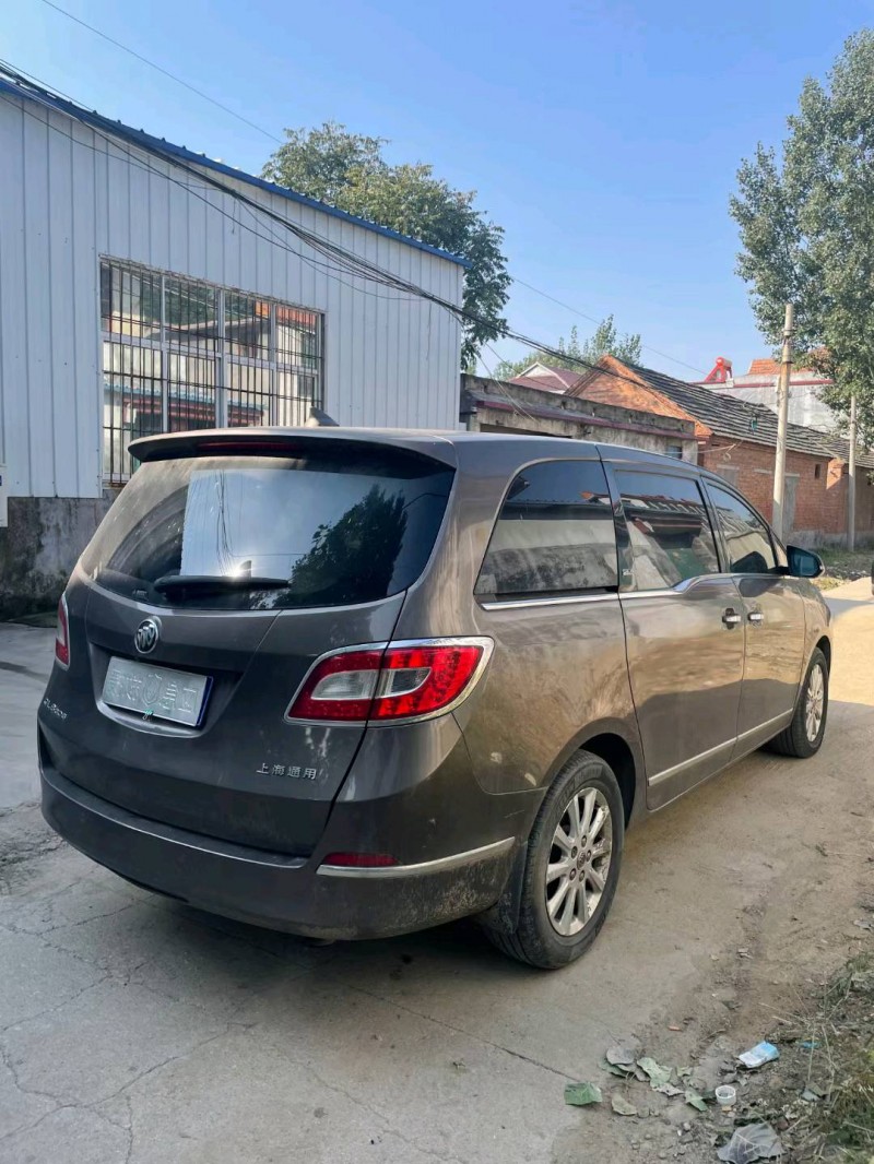 枣庄12年别克GL85