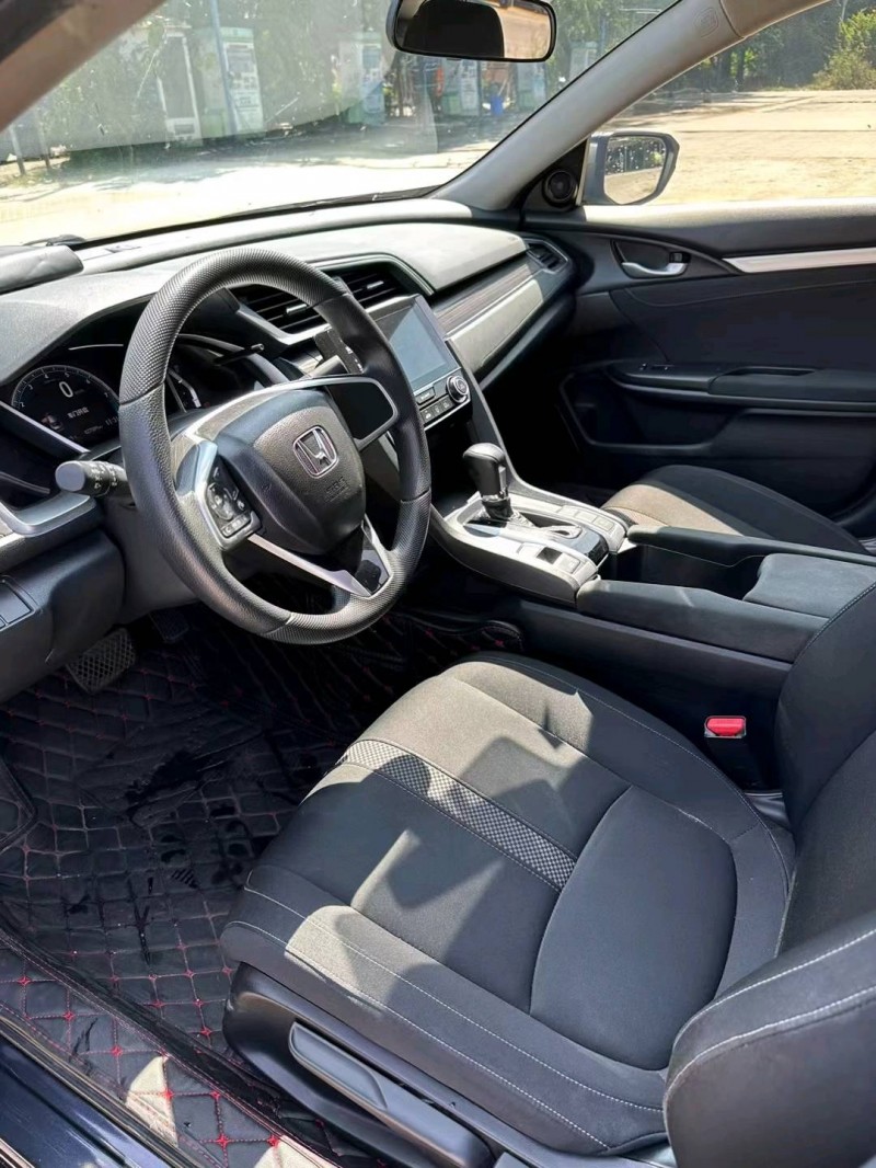 广州19年本田思域6