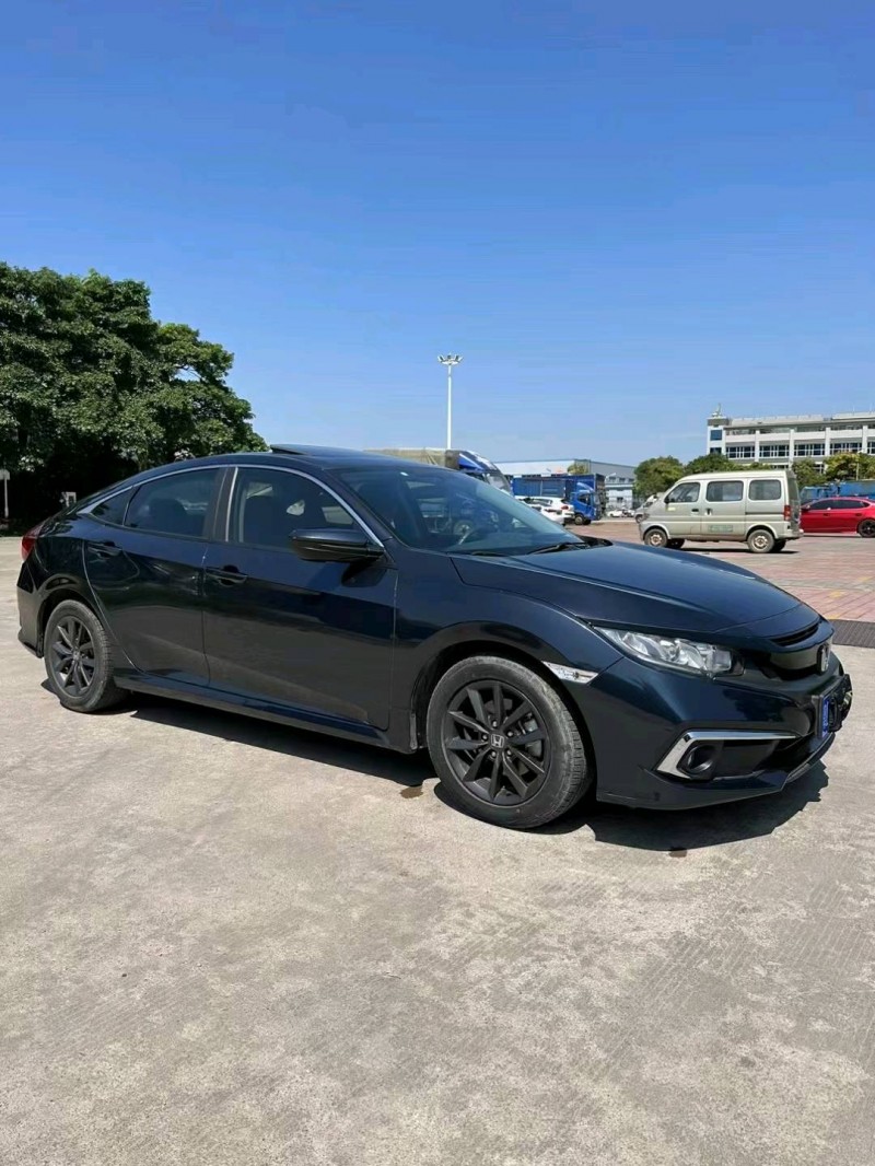 广州19年本田思域7