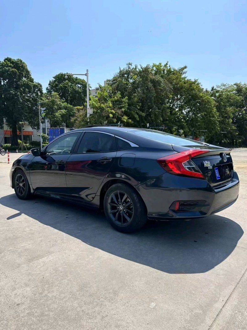 广州19年本田思域1