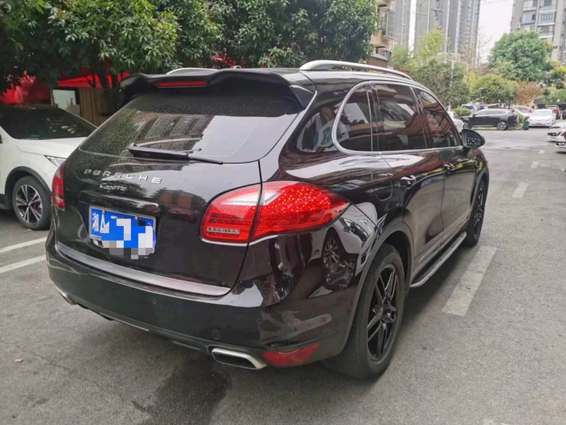 衡陽14年保時捷卡宴7