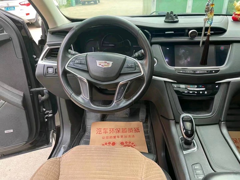 徐州17年凯迪拉克XT56