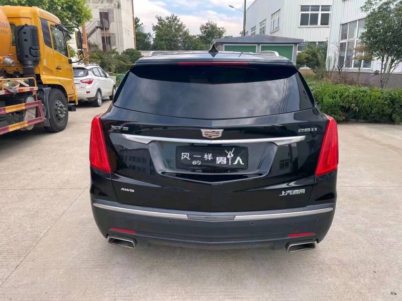 徐州17年凯迪拉克XT58