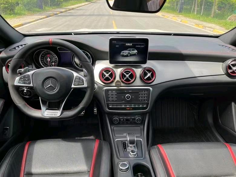 盐城16年奔驰GLA4