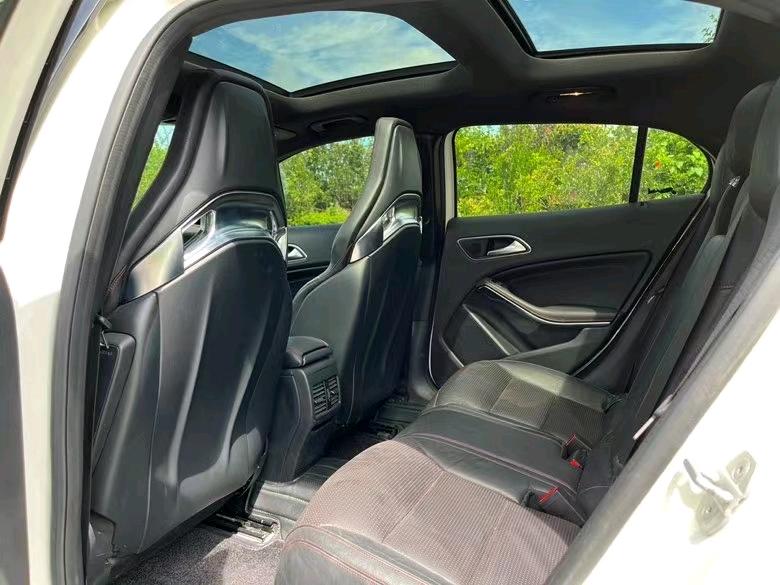 盐城16年奔驰GLA5